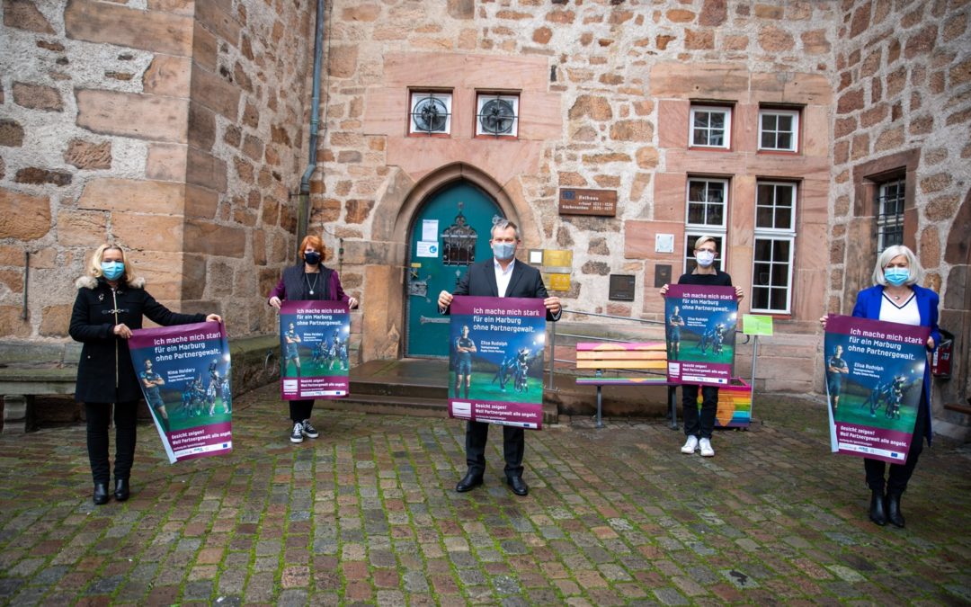 „Marburg ohne Partnergewalt“ – Die Teams der Rugby Union Marburg zeigen Gesicht gegen Gewalt in Partnerschaften